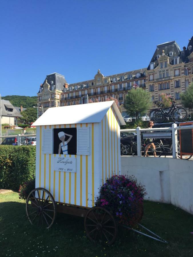 Apartmán Proche De La Mer 2 Adultes Et 2 Enfants Houlgate Exteriér fotografie